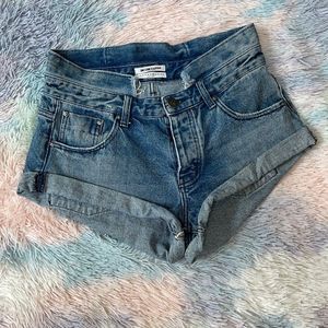 ONE TEASPOON BANDITS SHORTS SIZE 28